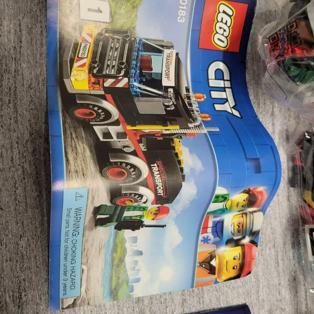 LEGO City Heavy Cargo Transport 60183